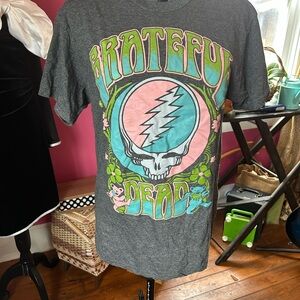 Grateful Dead Women's Short Sleeve Graphic Tee - Gray